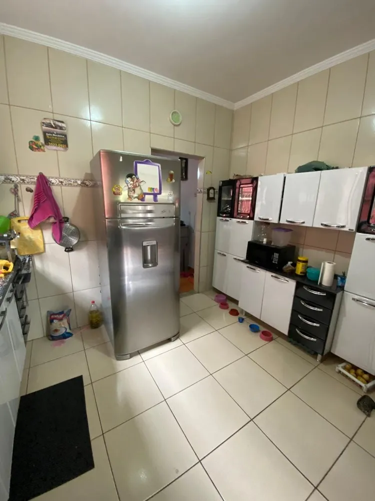 Casa, 3 quartos, 180 m² - Foto 4