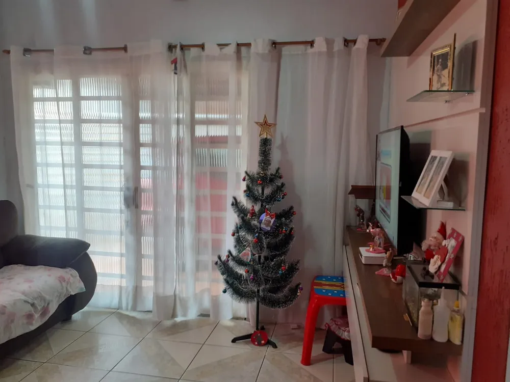 Casa, 3 quartos, 130 m² - Foto 2