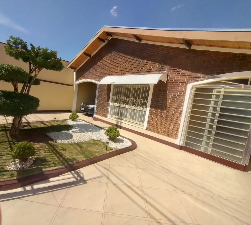 Casa, 3 quartos, 169 m² - Foto 1