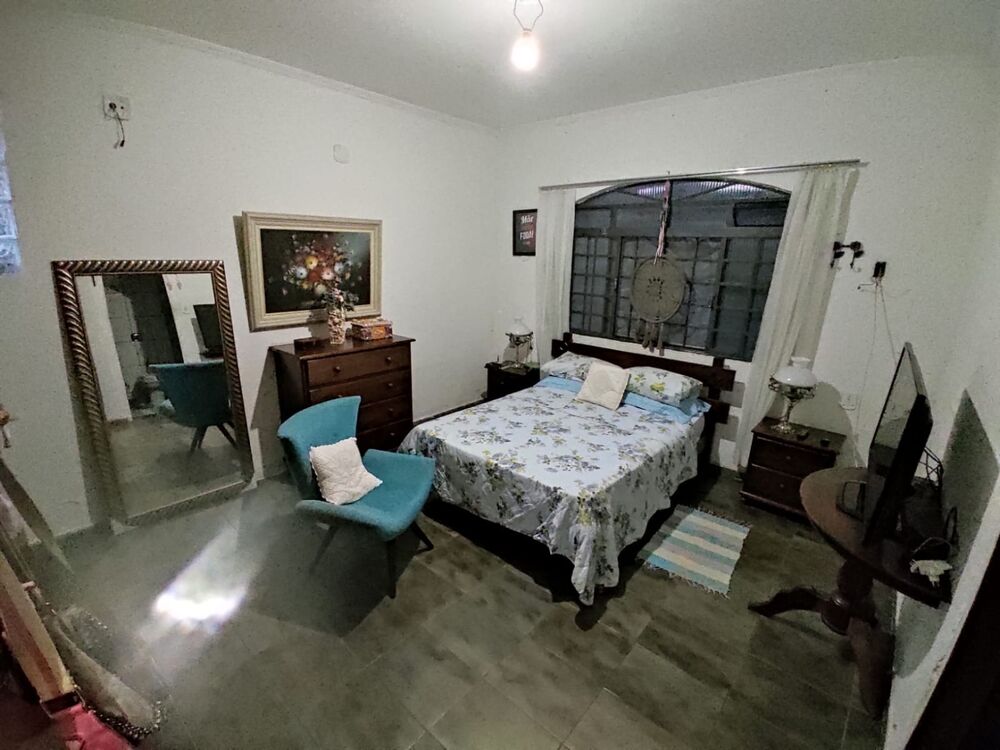 Sobrado à venda com 5 quartos, 300m² - Foto 4