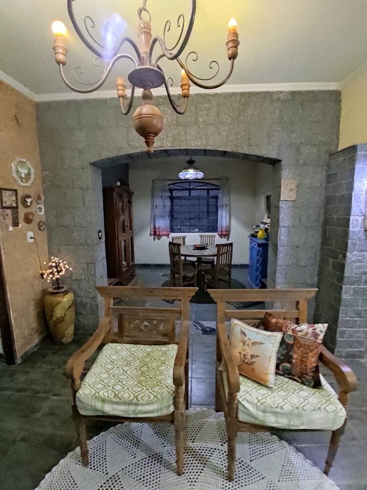 Sobrado à venda com 5 quartos, 300m² - Foto 9