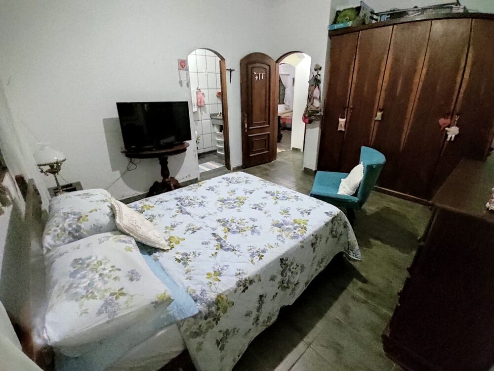 Sobrado à venda com 5 quartos, 300m² - Foto 7
