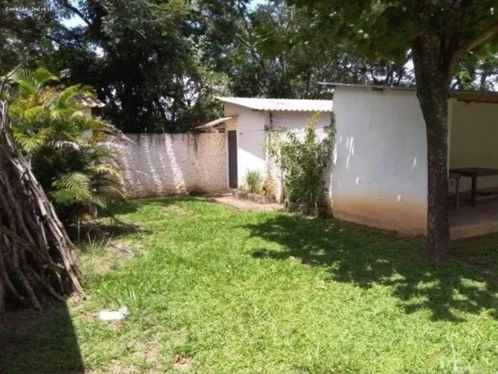 Chácara, 3 quartos, 1065 m² - Foto 3