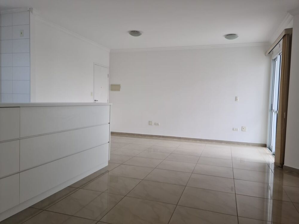 Apartamento à venda com 2 quartos, 76m² - Foto 1