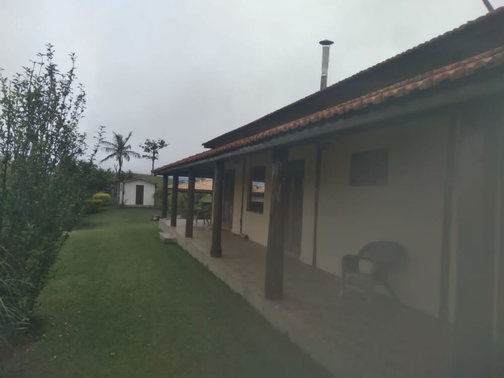 Sítio à venda com 3 quartos, 250m² - Foto 8
