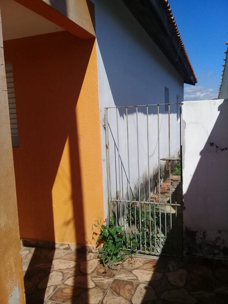 Casa, 2 quartos, 99 m² - Foto 1