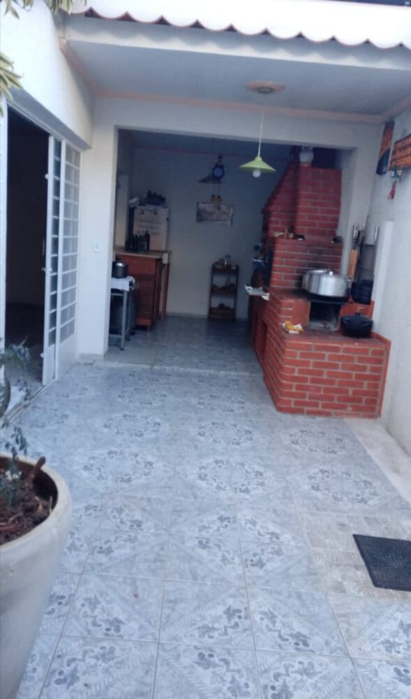 Casa, 4 quartos, 160 m² - Foto 1