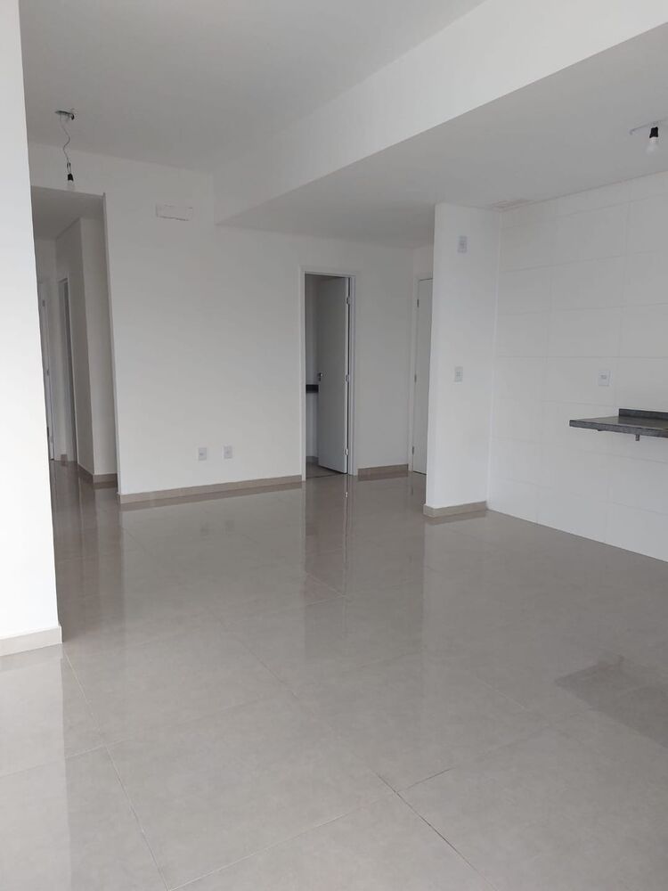 Apartamento à venda com 3 quartos, 101m² - Foto 4