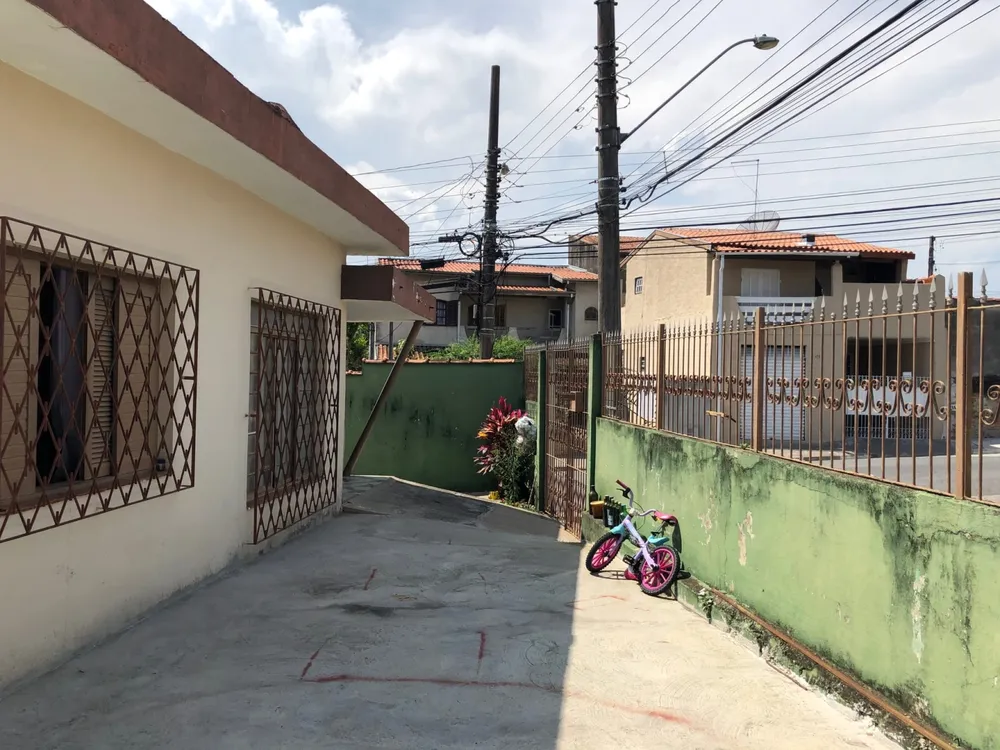 Casa, 5 quartos, 180 m² - Foto 2