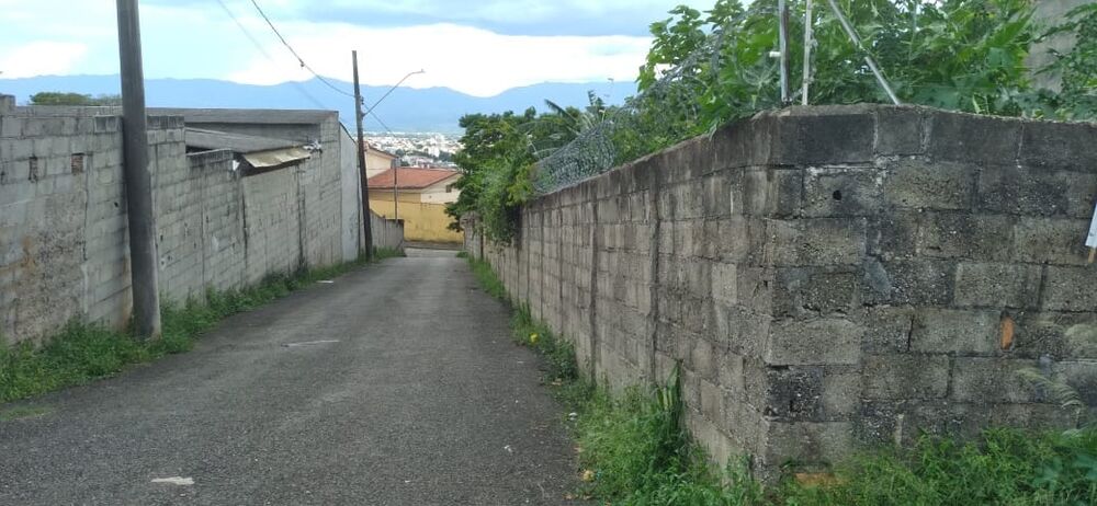 Terreno à venda, 140m² - Foto 1