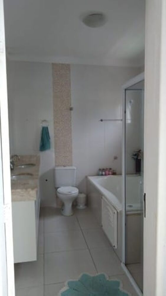 Sobrado, 4 quartos, 202 m² - Foto 1