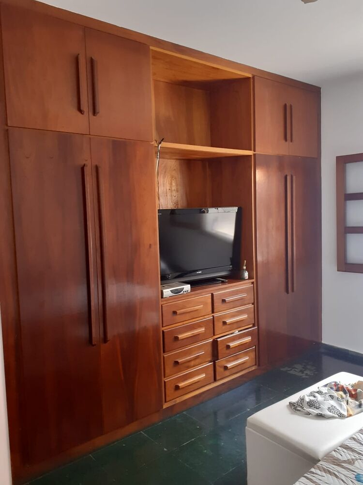 Casa à venda com 3 quartos, 178m² - Foto 2