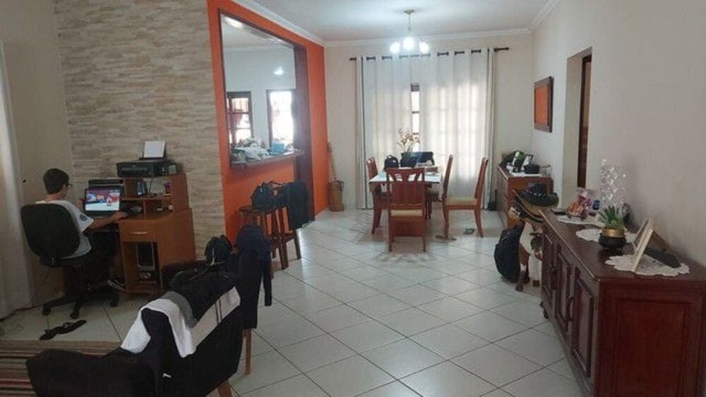 Casa, 2 quartos, 174 m² - Foto 1