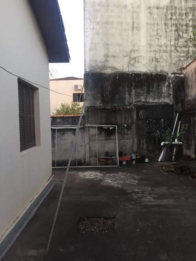 Casa à venda com 3 quartos, 125m² - Foto 2