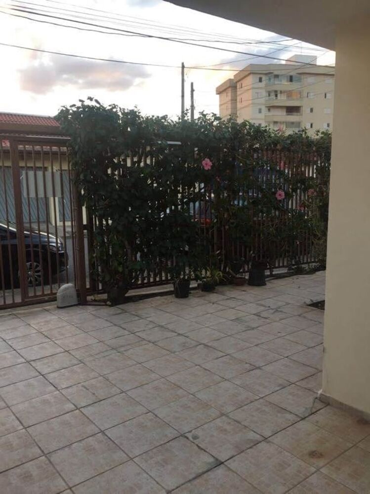 Casa à venda com 3 quartos, 125m² - Foto 4