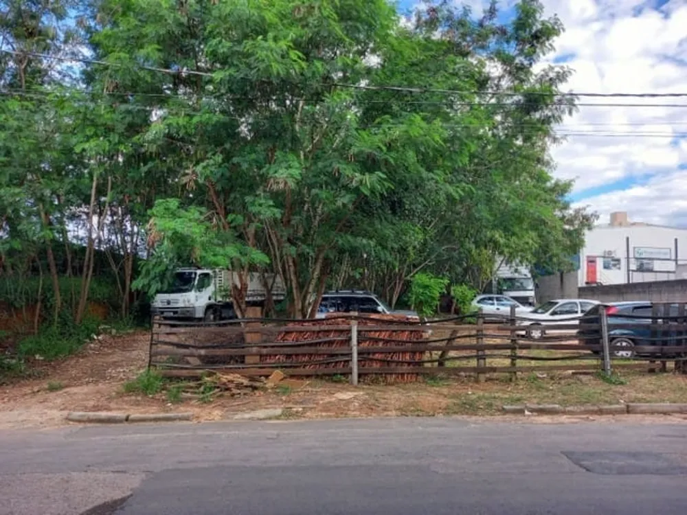 Terreno, 2400 m² - Foto 2