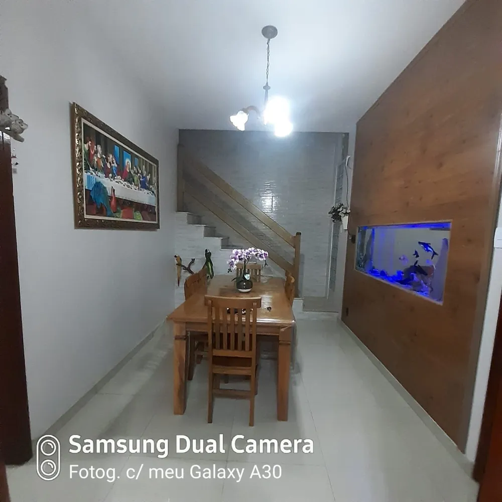 Sobrado, 3 quartos, 219 m² - Foto 3