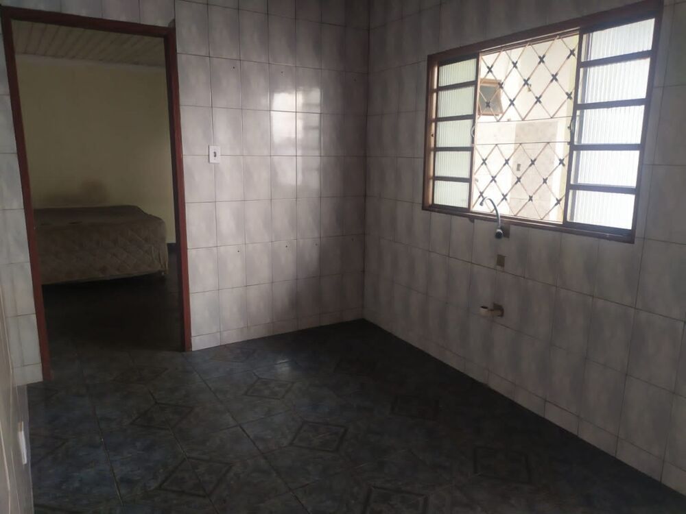 Casa, 2 quartos, 100 m² - Foto 2