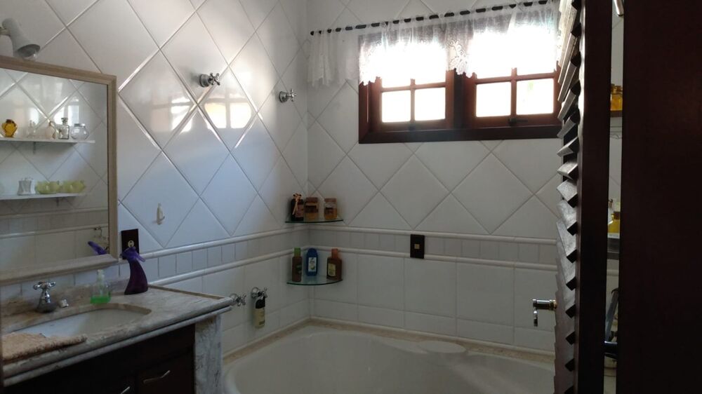 Casa, 4 quartos, 300 m² - Foto 4