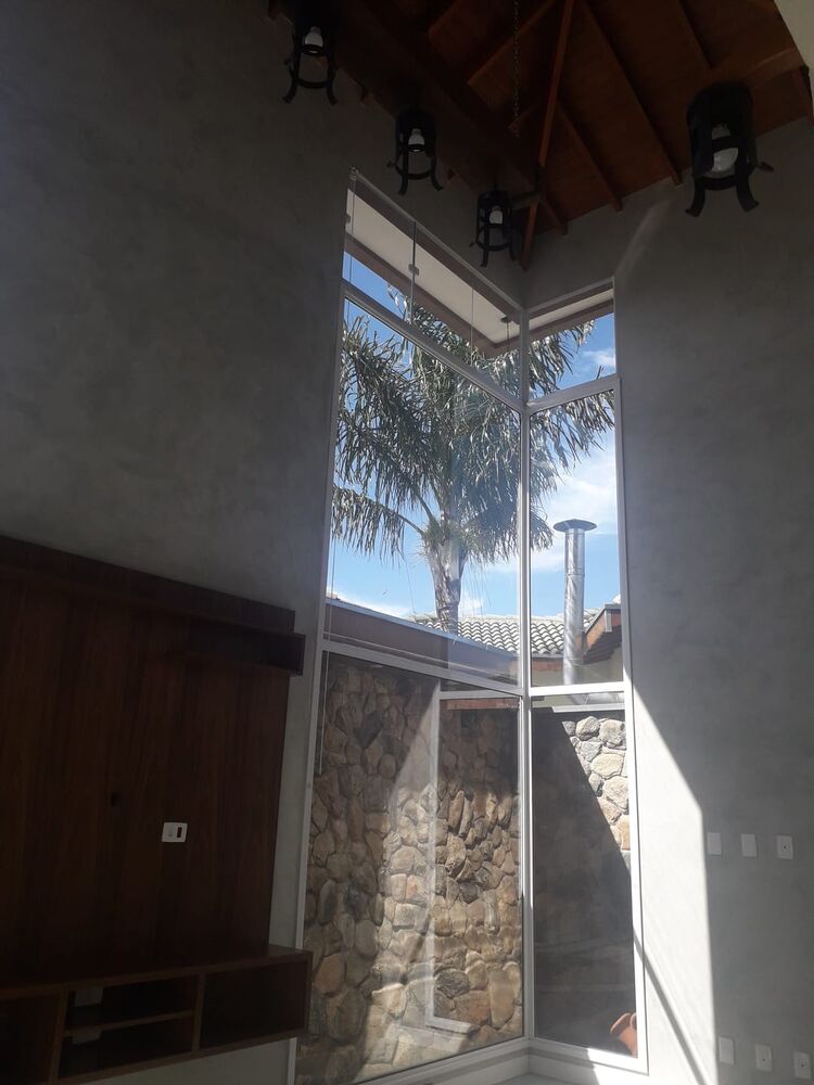 Casa de Condomínio à venda com 3 quartos, 215m² - Foto 5