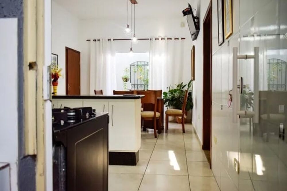 Casa, 3 quartos, 200 m² - Foto 3