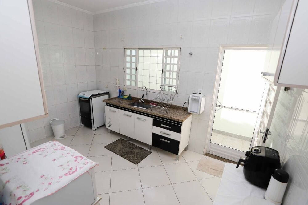 Casa, 3 quartos, 164 m² - Foto 11