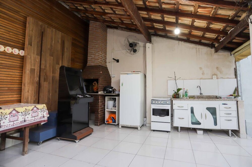 Casa, 3 quartos, 164 m² - Foto 2