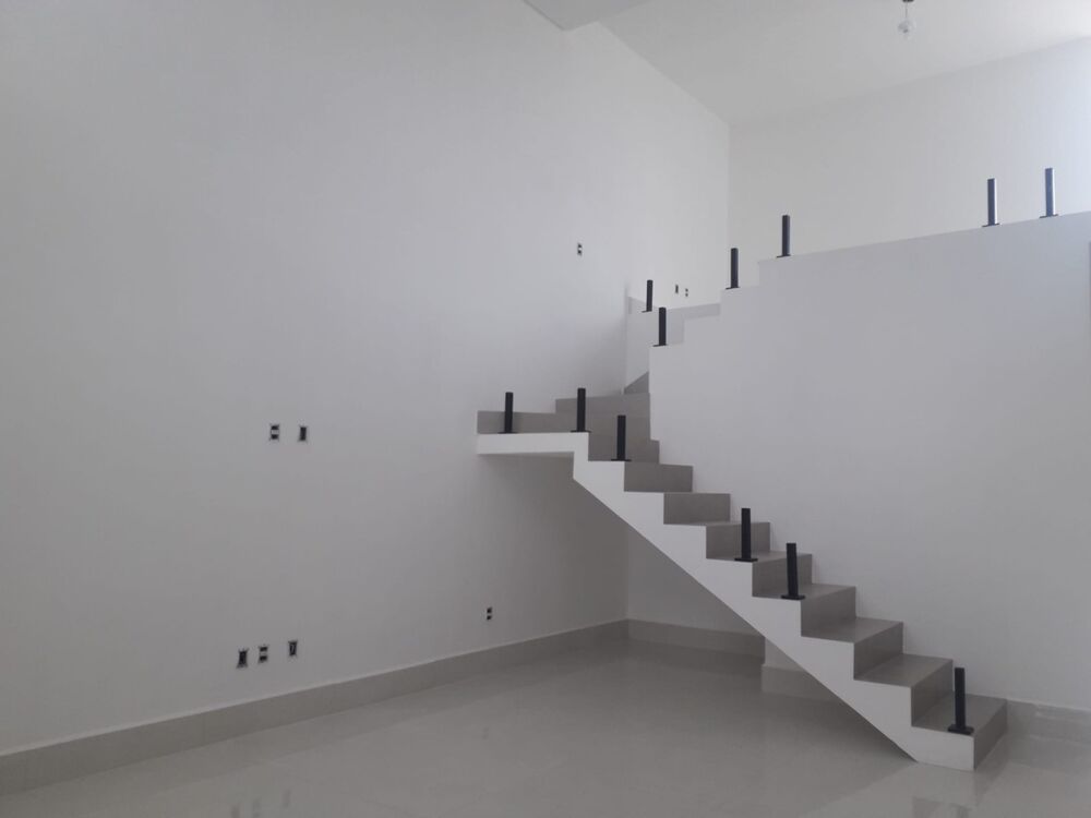 Sobrado à venda com 3 quartos, 204m² - Foto 3