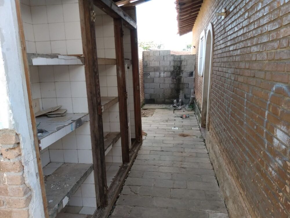 Casa à venda com 2 quartos, 156m² - Foto 12