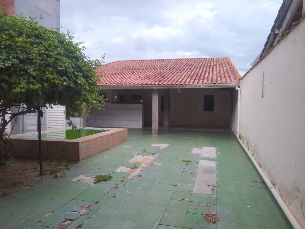 Casa, 2 quartos, 220 m² - Foto 3