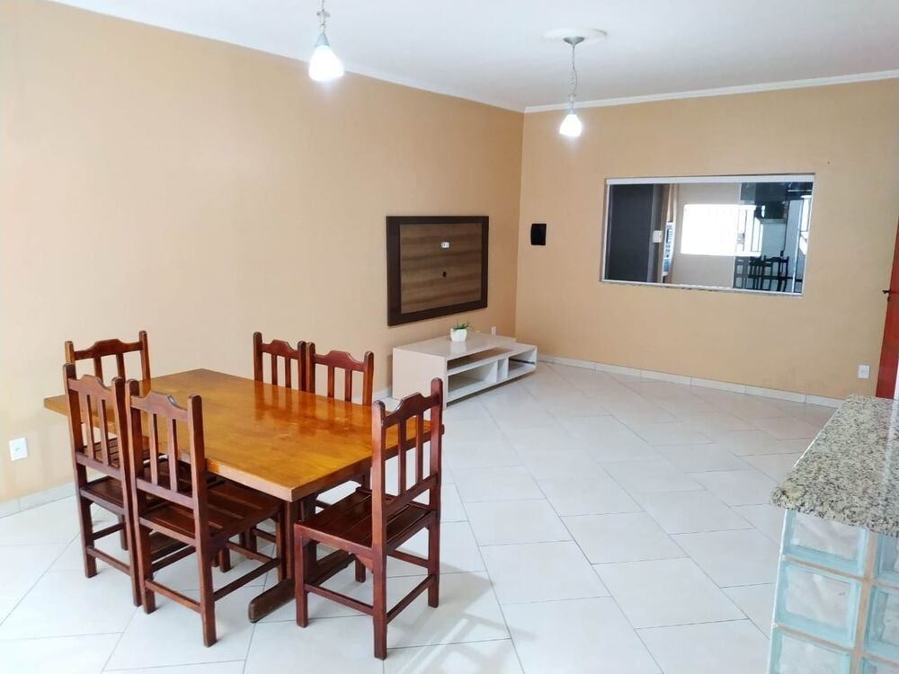 Casa, 3 quartos, 190 m² - Foto 2
