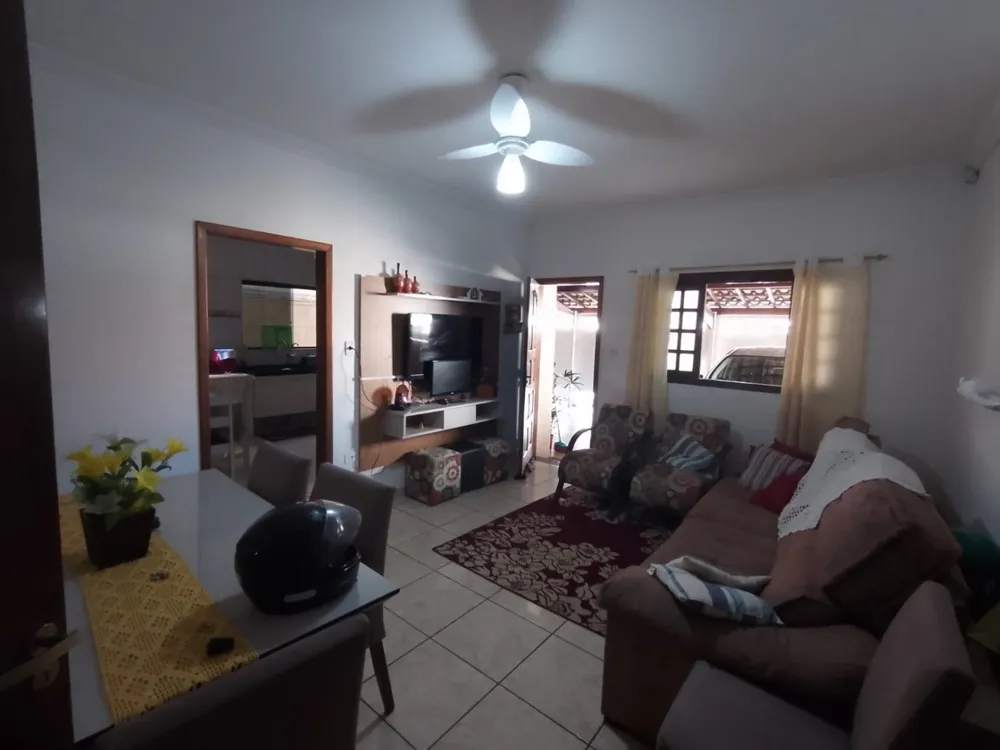 Casa, 5 quartos, 269 m² - Foto 2