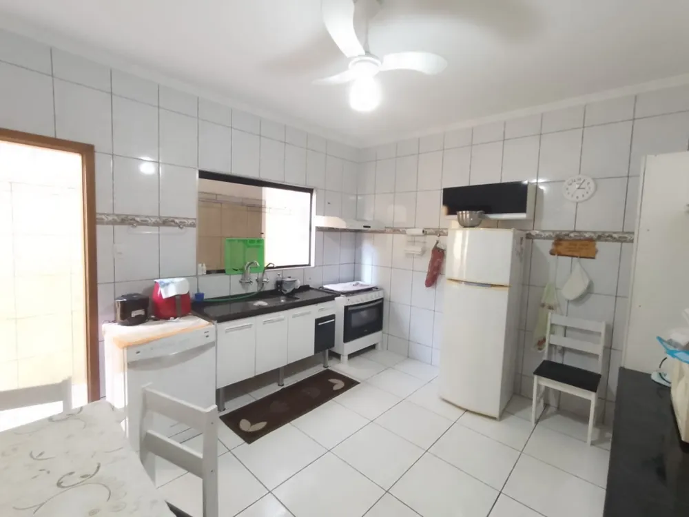 Casa, 5 quartos, 269 m² - Foto 3