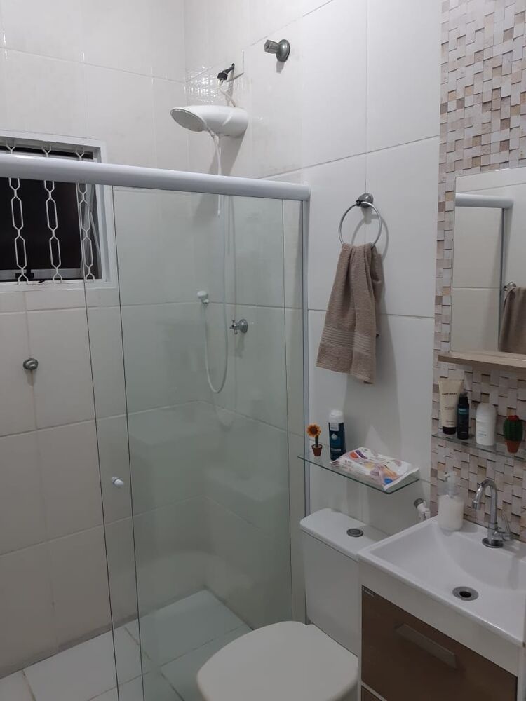 Casa à venda com 3 quartos, 140m² - Foto 2