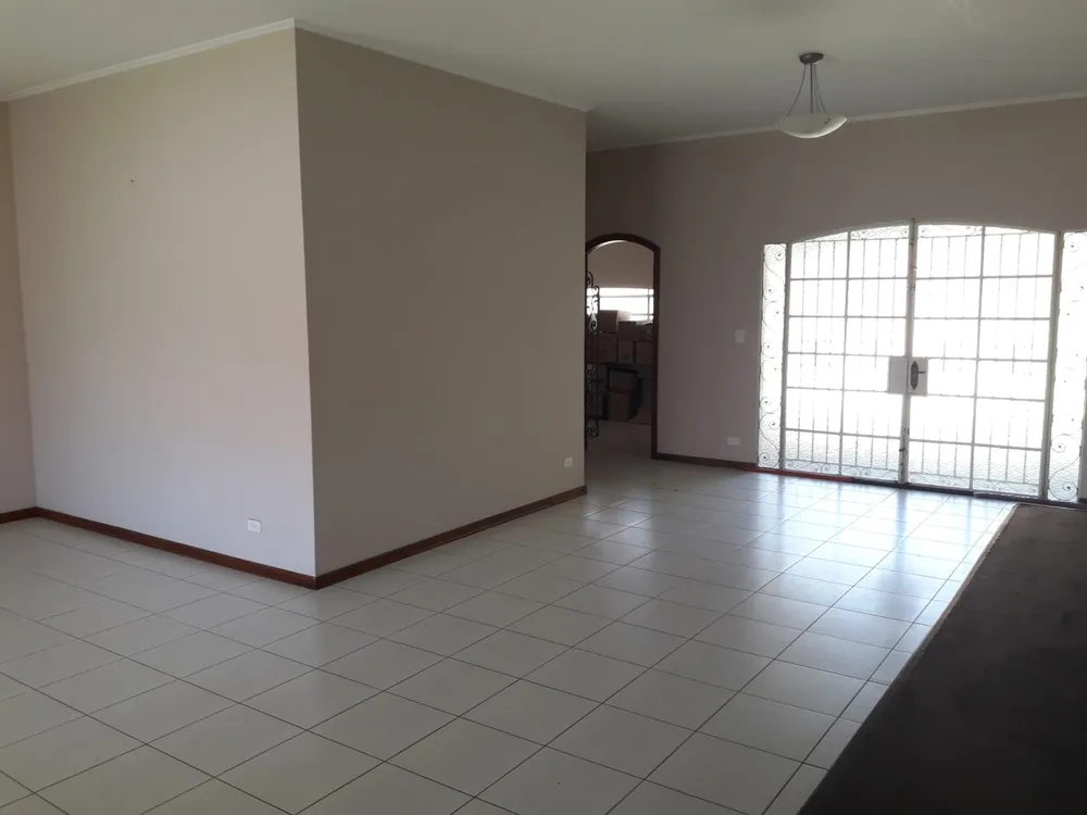 Casa, 4 quartos, 360 m² - Foto 3