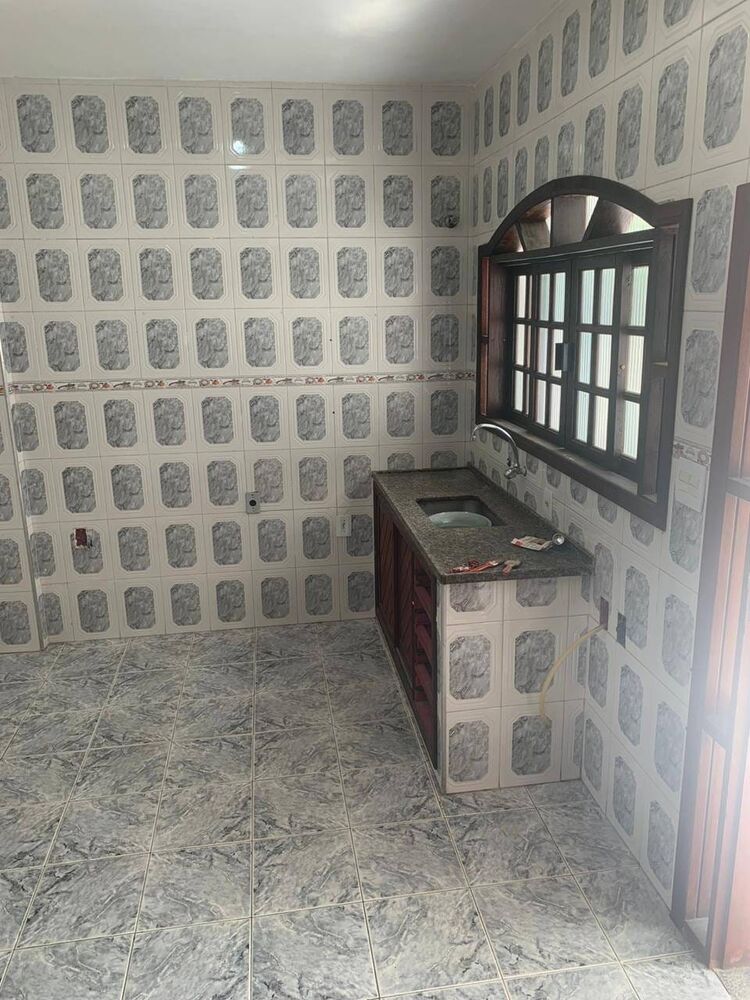 Casa para alugar com 5 quartos, 200m² - Foto 7