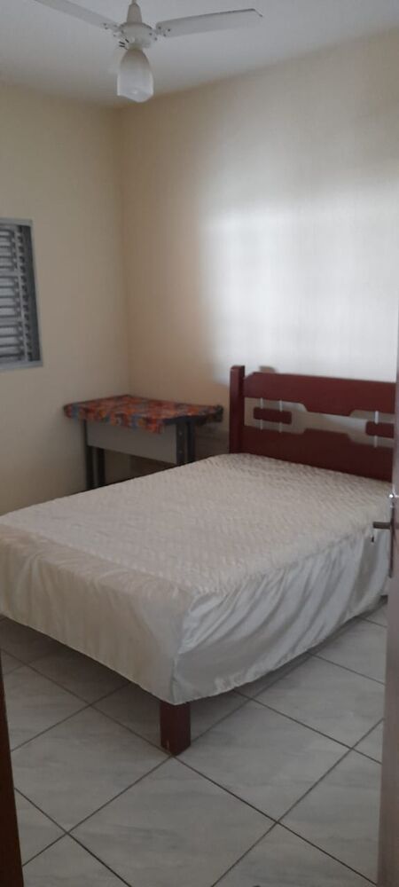 Casa à venda com 3 quartos, 235m² - Foto 3