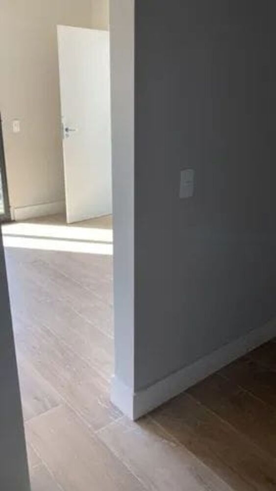 Casa de Condomínio à venda com 3 quartos, 232m² - Foto 4