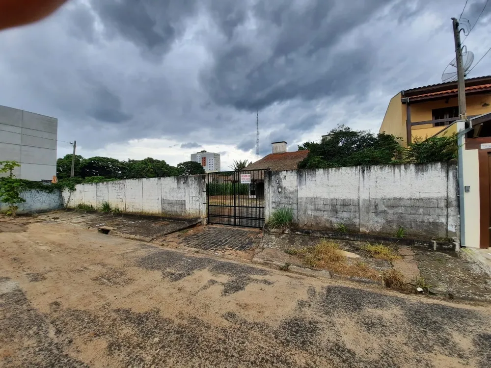 Casa, 6 quartos, 700 m² - Foto 1