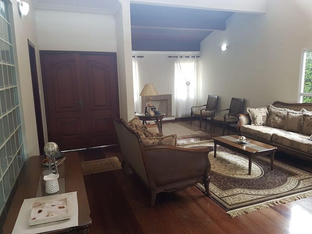 Casa de Condomínio à venda com 3 quartos, 380m² - Foto 4