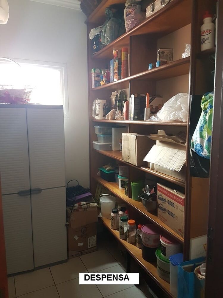 Casa de Condomínio à venda com 3 quartos, 380m² - Foto 11