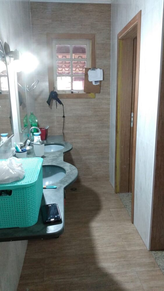 Chácara à venda com 3 quartos, 260m² - Foto 2