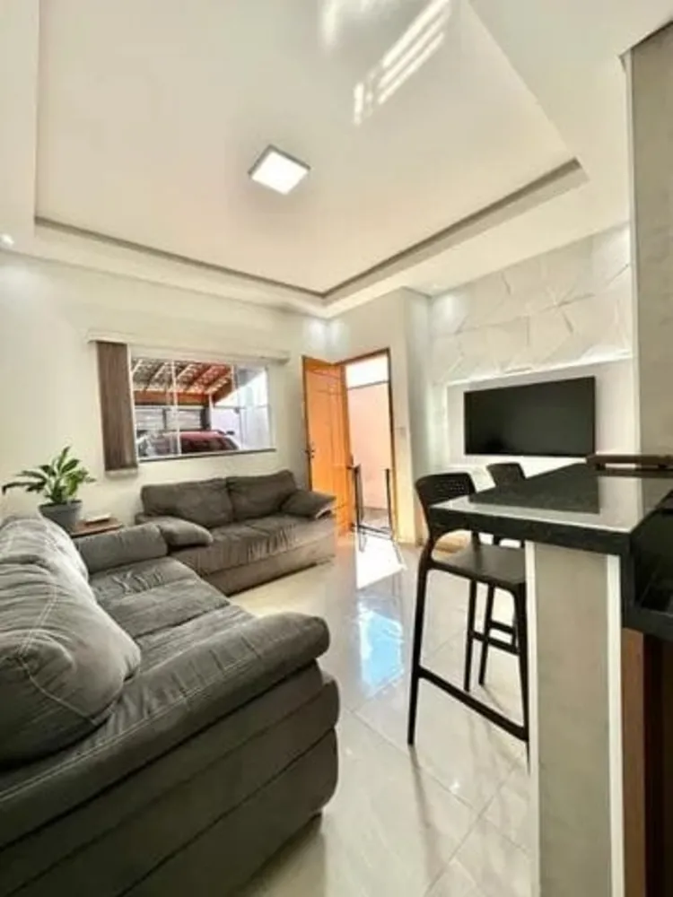 Casa, 2 quartos, 76 m² - Foto 1