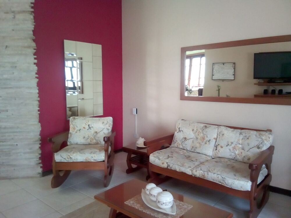 Casa, 3 quartos, 190 m² - Foto 1
