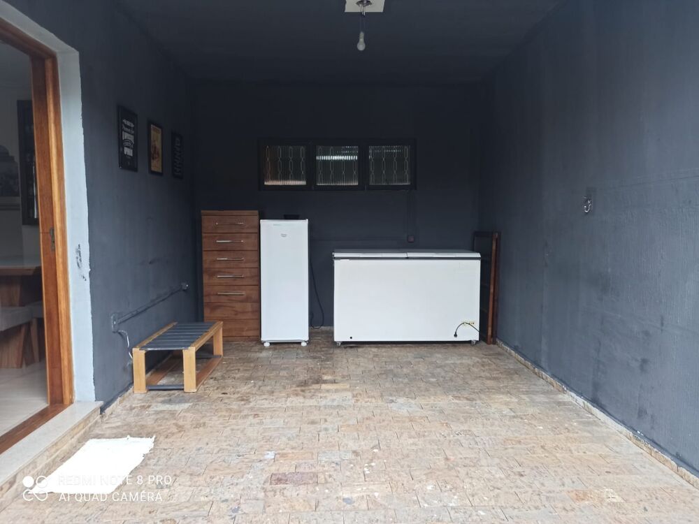 Casa à venda com 3 quartos, 300m² - Foto 7