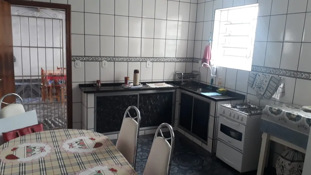 Casa, 3 quartos, 156 m² - Foto 3
