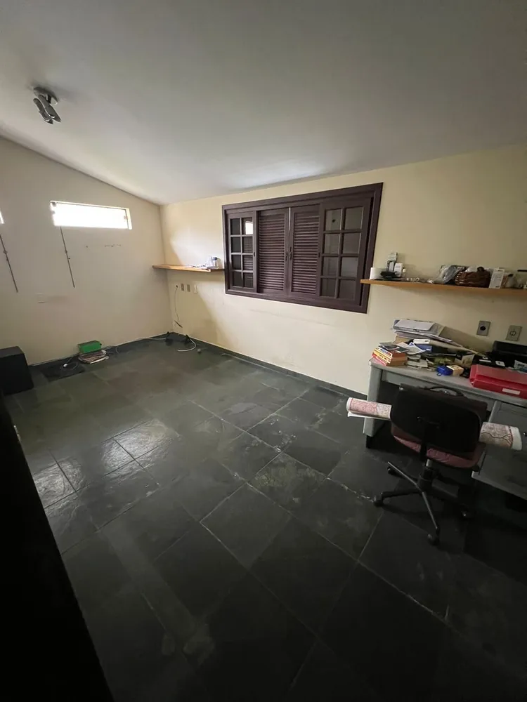 Casa, 5 quartos, 264 m² - Foto 3