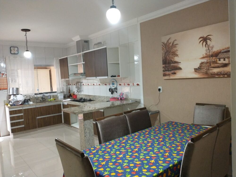 Casa à venda com 2 quartos, 77m² - Foto 10
