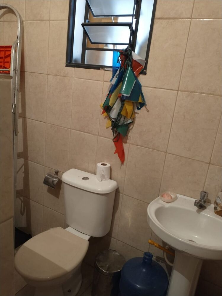 Casa à venda com 2 quartos, 77m² - Foto 2