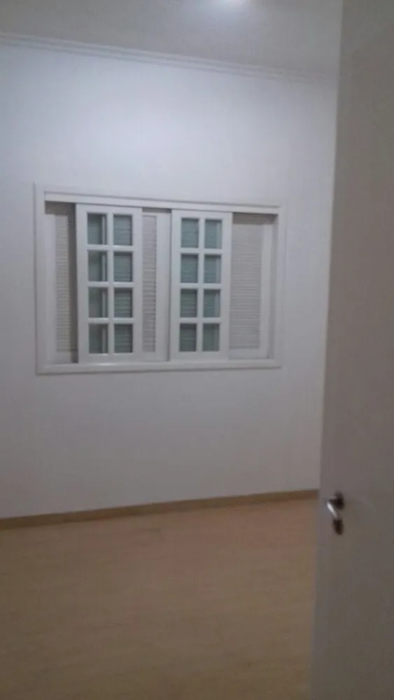 Sobrado, 3 quartos, 245 m² - Foto 2